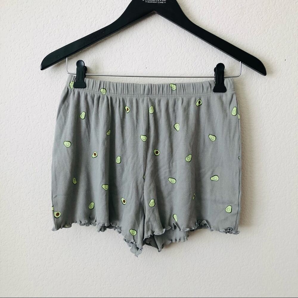 H&M avocado print sage green ribbed pajama pj lounge shorts lettuce edge